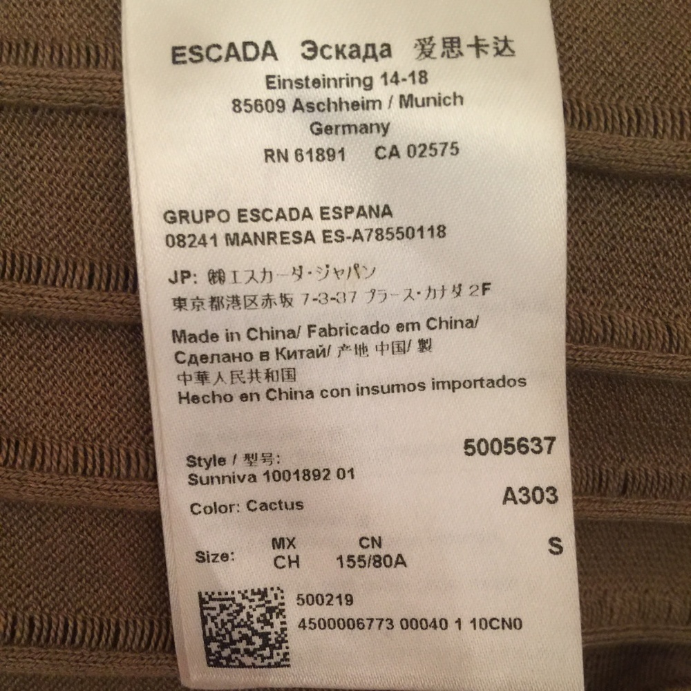 ESCADA  blouse metallic silver threads. - Picture 4 of 4